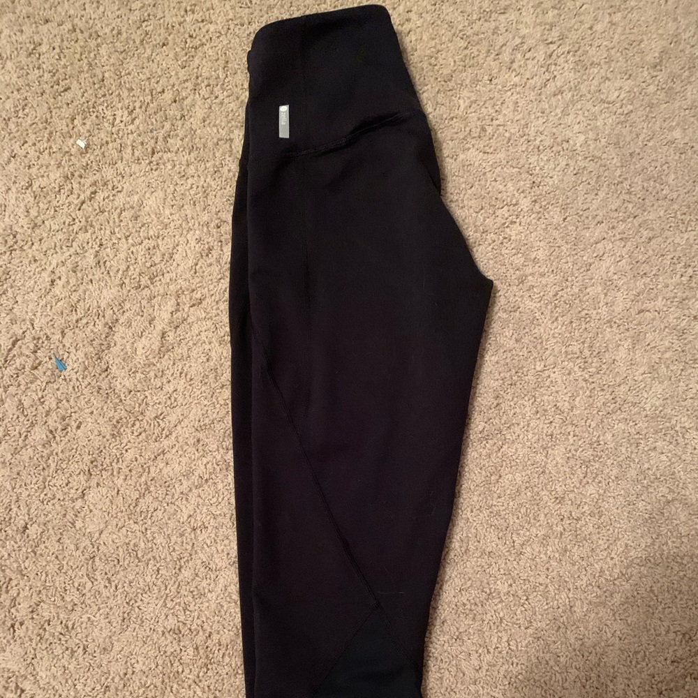 Zella Capri black leggings